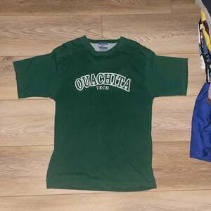 Vintage 90s CH Sport Ouachita Tech College Tee Shirt Green Size L